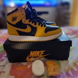 AIR JORDAN 1 POLLEN